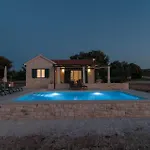 Front In Casa de Férias Postira