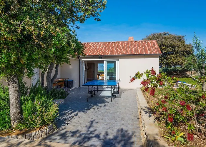 2 Bedroom Stunning In Postira