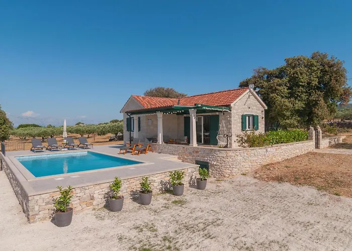 2 Bedroom Stunning In Сasa de vacaciones *